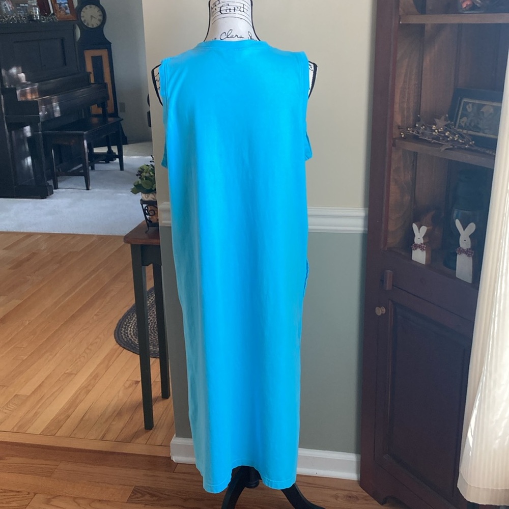 Vibrant Blue Sleeveless Dress - Picture 3 of 9